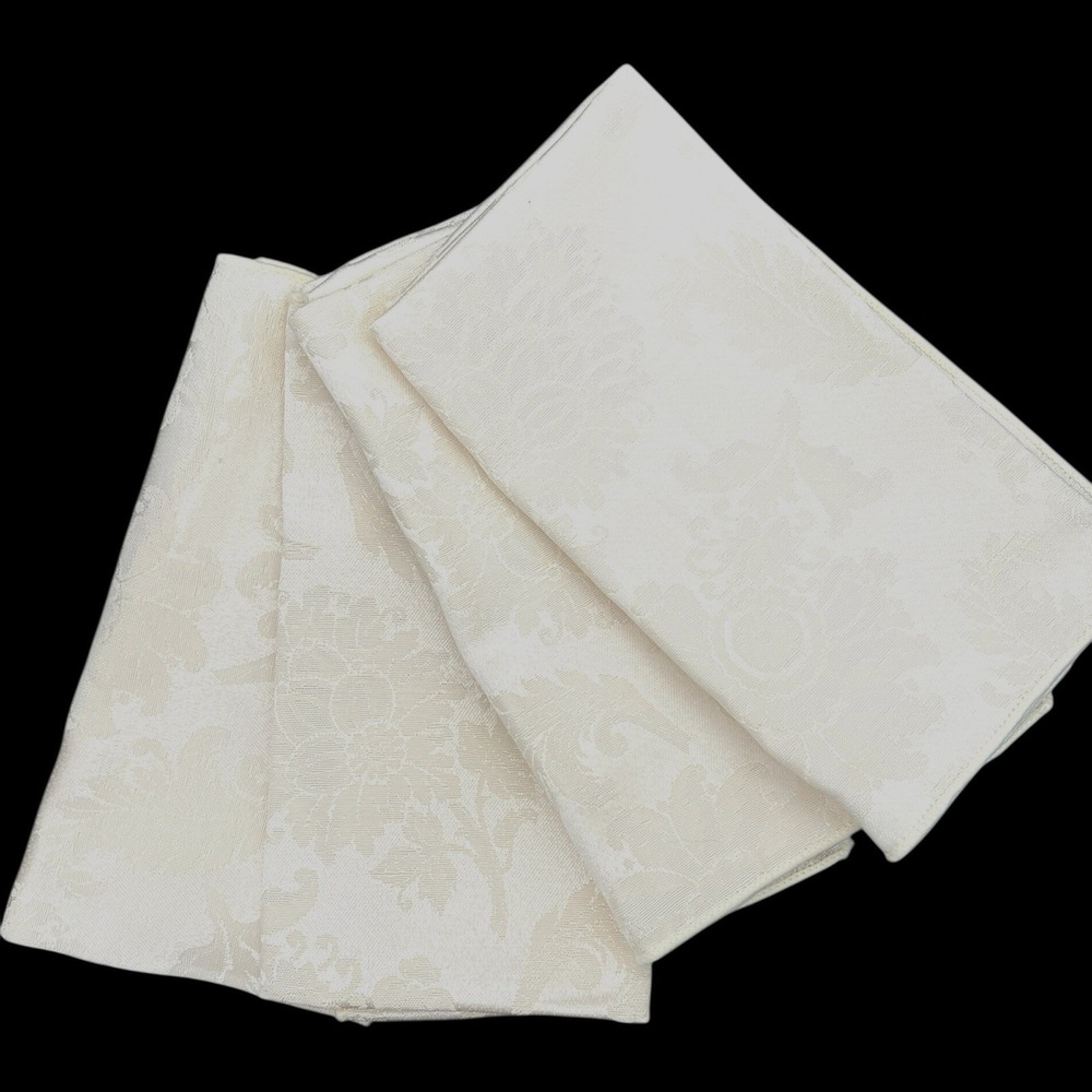 VTG Set of 4 Ivory XL Cream Damask Luncheon Dinner Napkins Floral 16‎ x 16